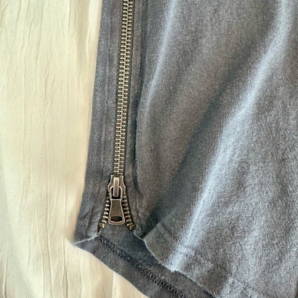 Topman Gray Crew Neck T-Shirt - Picture 3 of 6